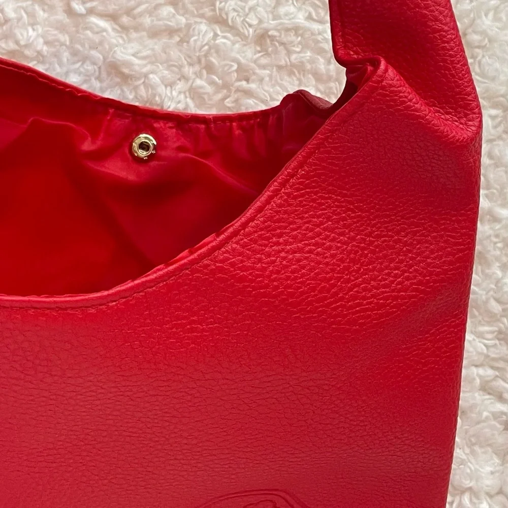 Shiseido Slouchy Bag